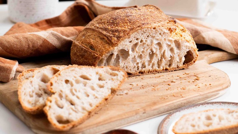 نان خمیر ترش (Sourdough Bread)