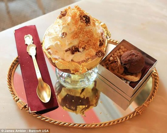 فروزن هات شکلت (Frrrozen Haute Chocolate)