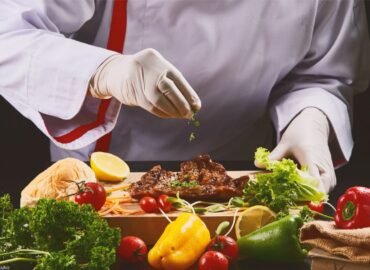 استفاده از دستکش در رستوران و فست فود