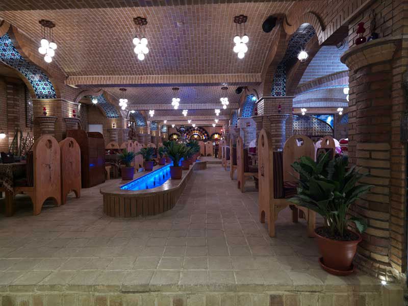 رستوران ترمه (هتل بزرگ فردوسی)