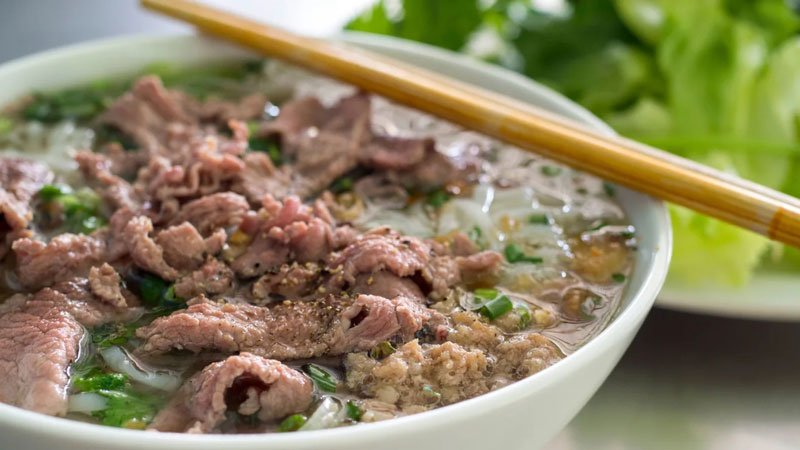سوپ فو گوشت گاو از ویتنام (Beef Pho | Vietnam)
