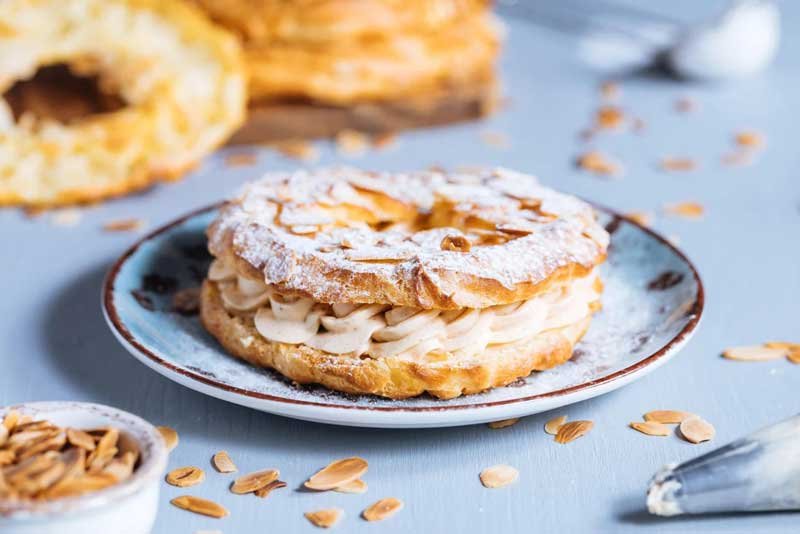 پاریس برست: ادای احترام به دوچرخهسواری و طعم پرالین (Paris-Brest)